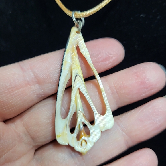 Vintage Natural Sea Shell Slice Necklace Pendant - Picture 5 of 14